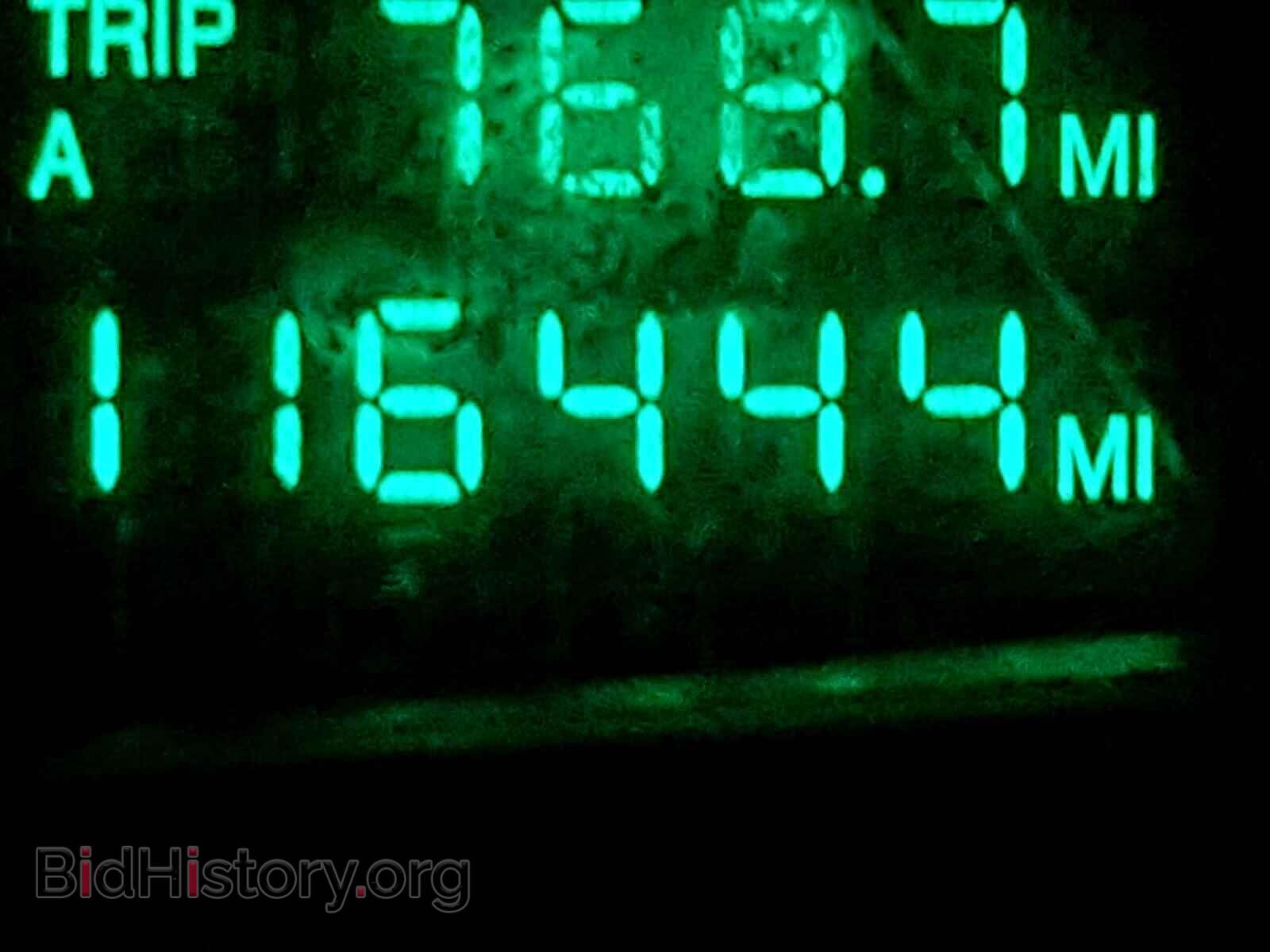 2002 CADILLAC DEVILLE - VIN: 1G6KD54Y42U119792 - Photo 8