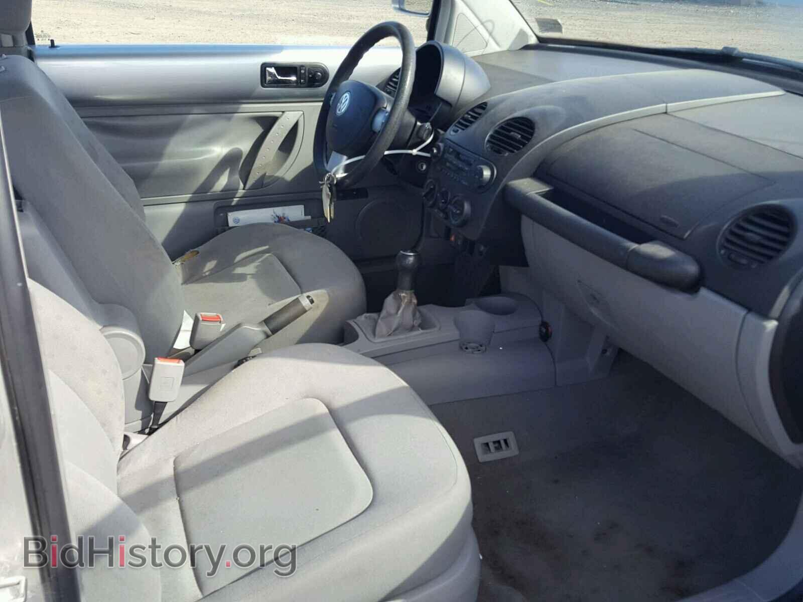 2000 VOLKSWAGEN BEETLE - VIN: 3VWCF21C3YM433303 - Фото 5