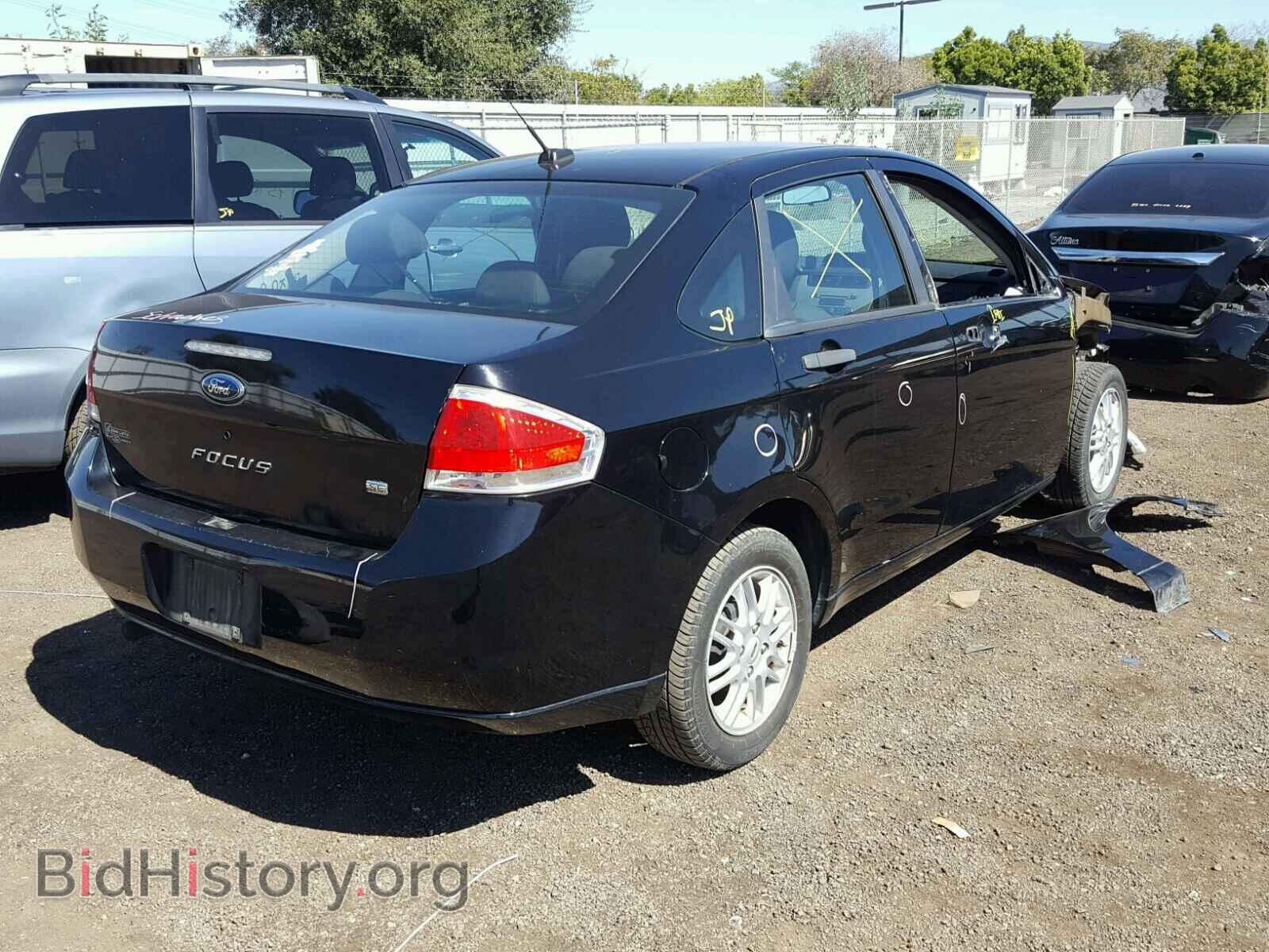 2009 FORD FOCUS - VIN: 1FAHP35N69W178001 - Photo 4