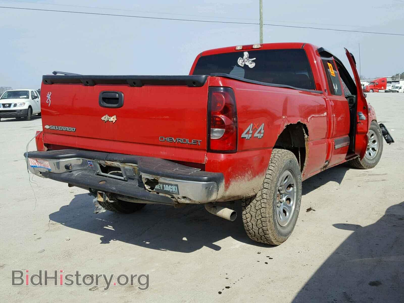 2005 CHEVROLET SILVERADO - VIN: 2GCEK19V951280758 - Фото 4