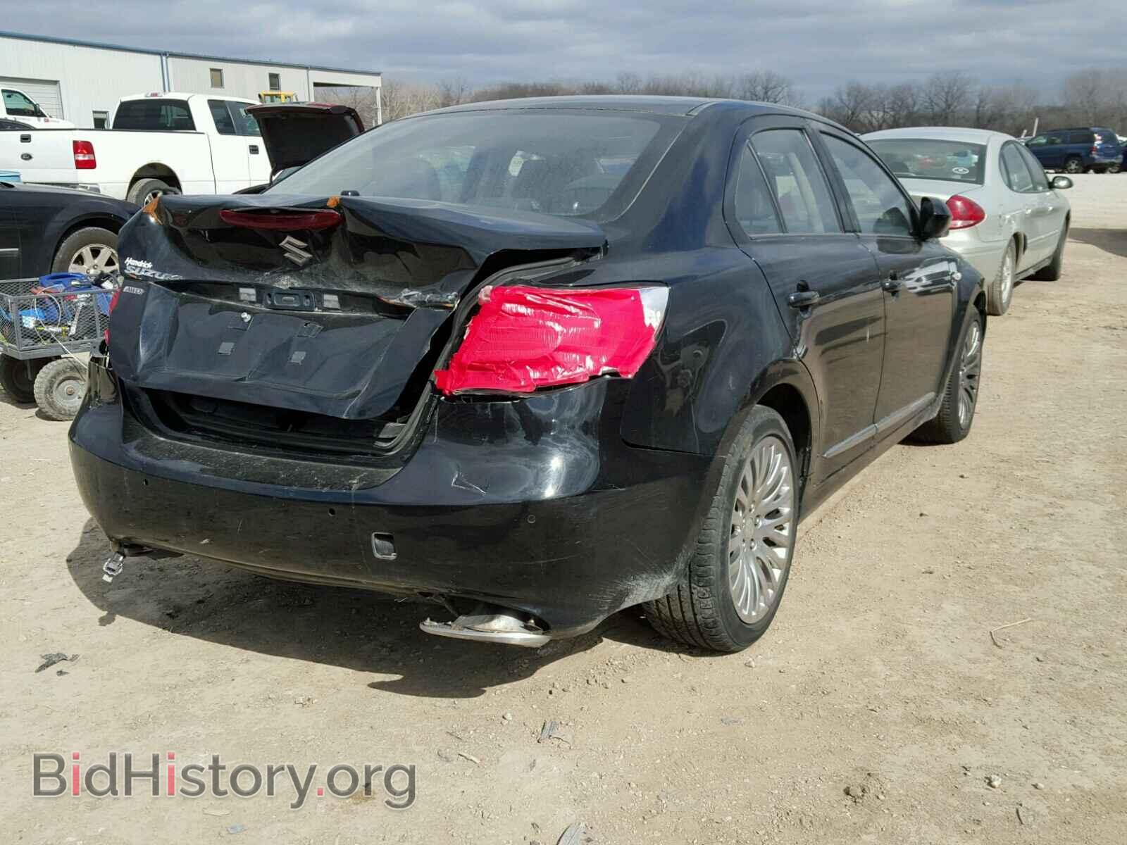 2010 SUZUKI KIZASHI - VIN: JS2RF9A74A6100676 - Photo 4