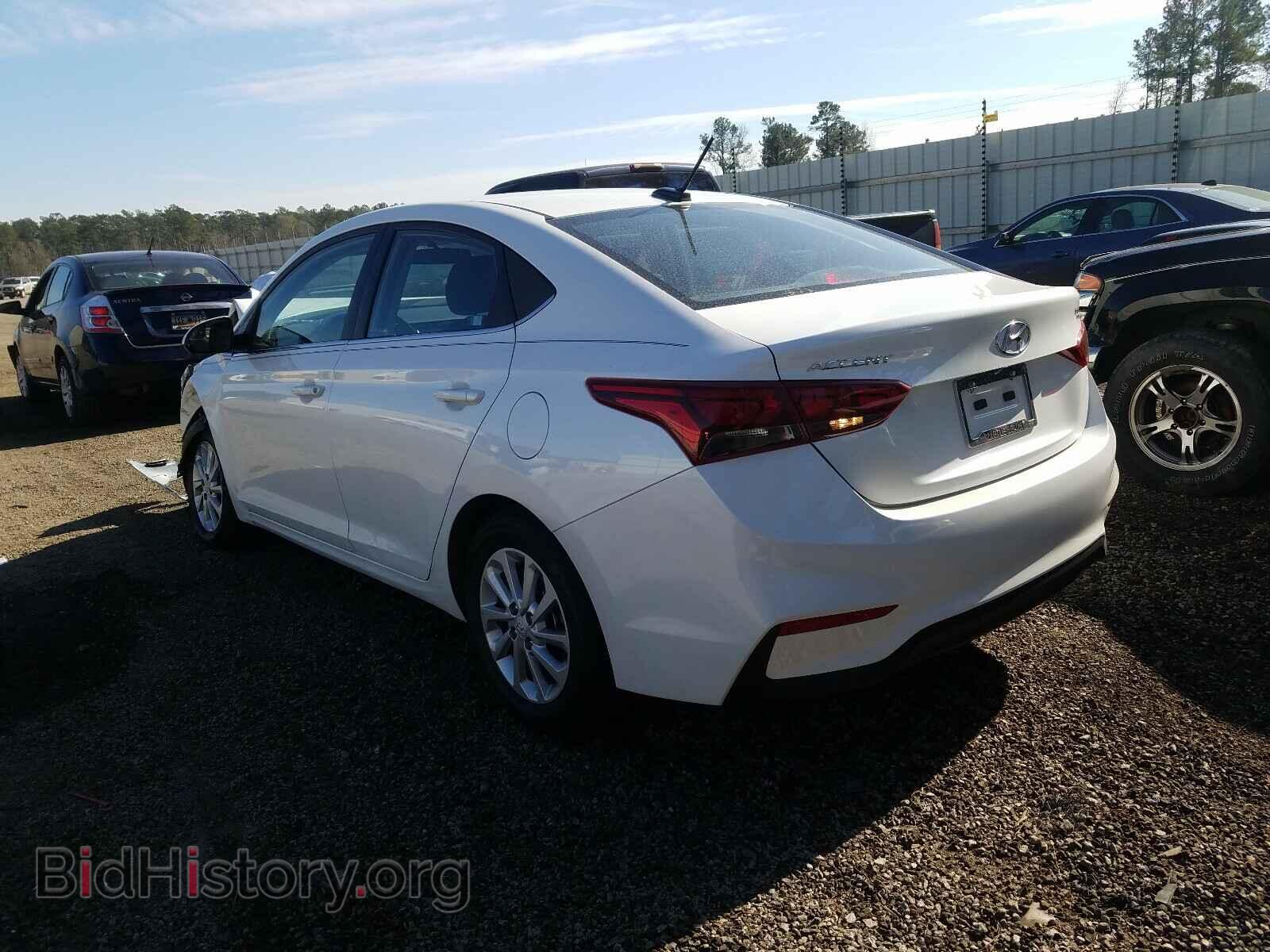 2019 HYUNDAI ACCENT - VIN: 3KPC24A32KE088082 - Фото 3