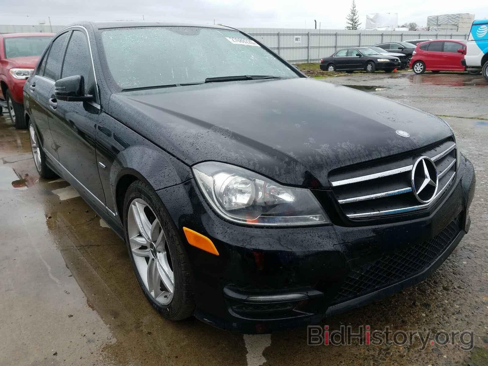 Photo WDDGF4HB3CA633610 - MERCEDES-BENZ C CLASS 2012