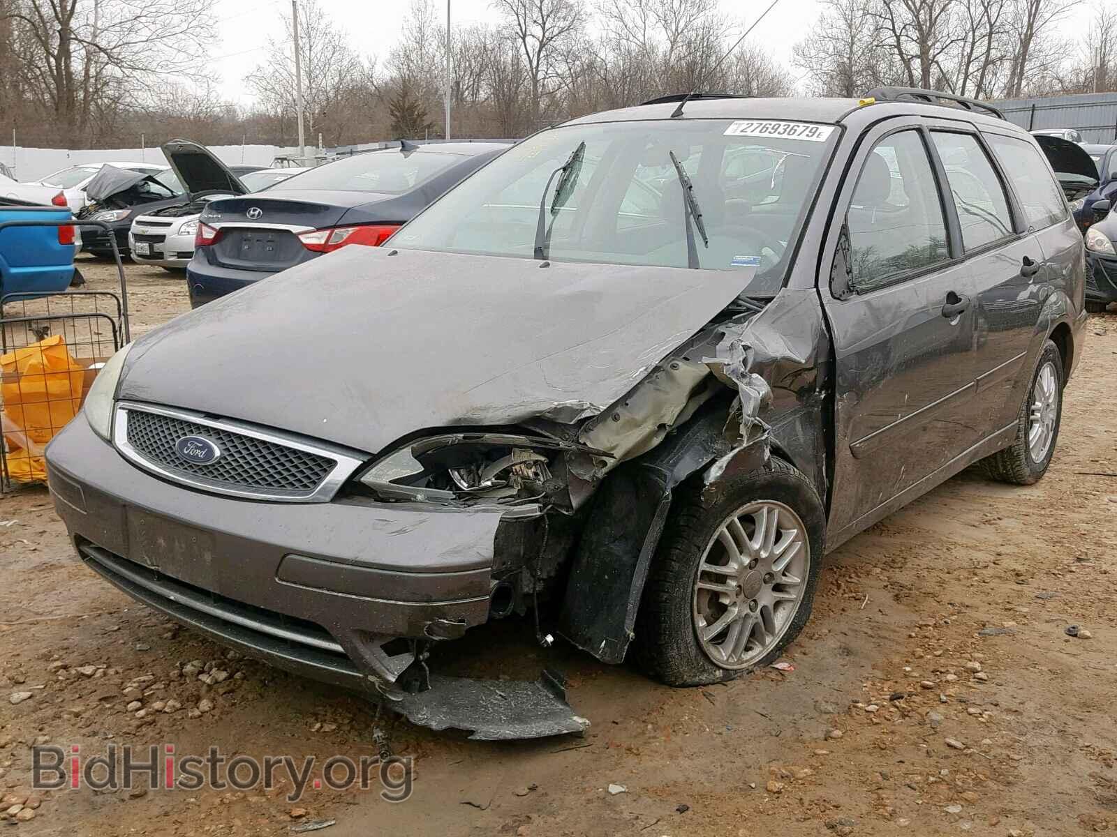 2005 FORD FOCUS - VIN: 1FAFP36N35W233486 - Фото 2