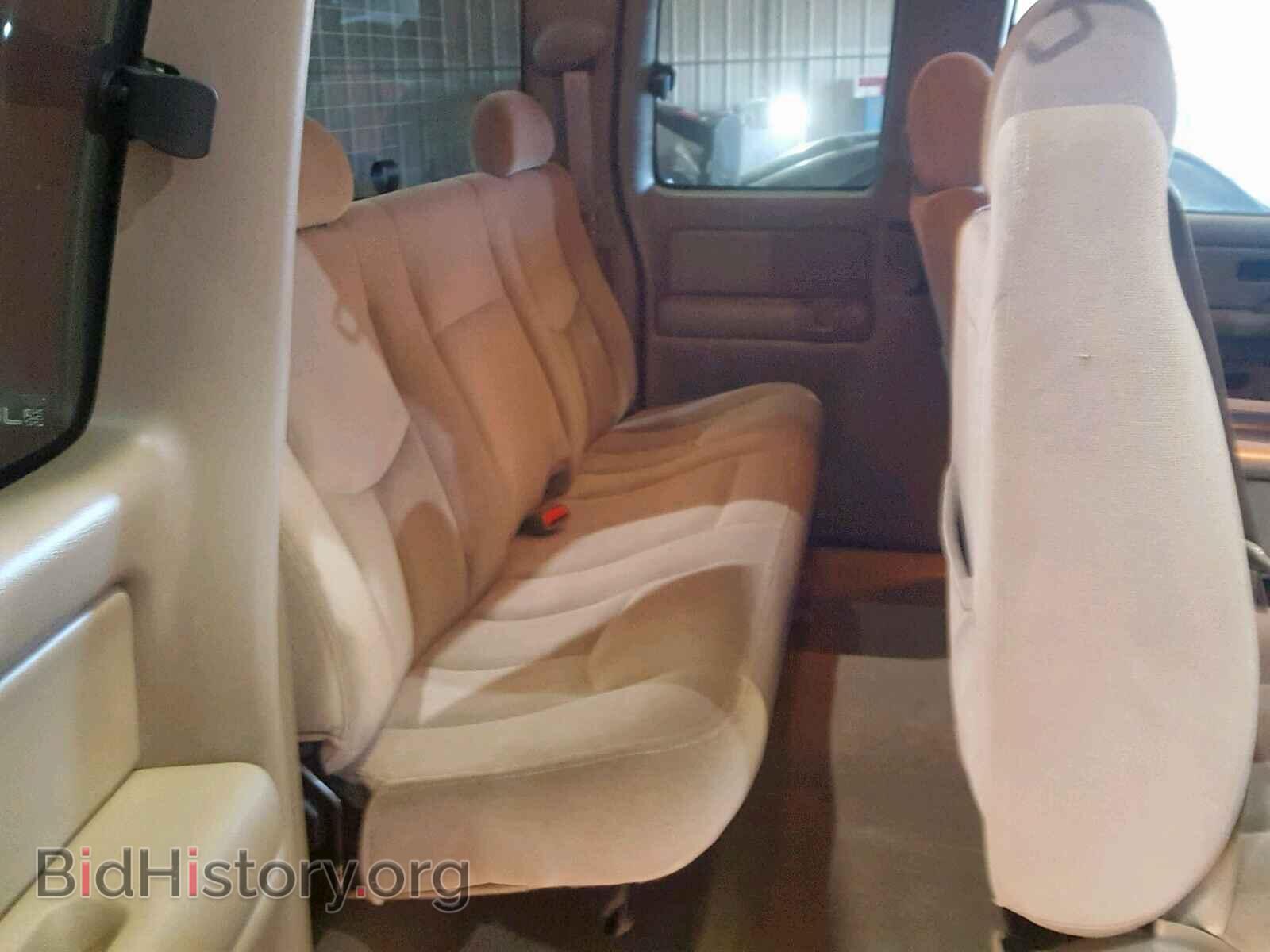 2004 GMC NEW SIERRA - VIN: 2GTEK19TX41291507 - Фото 6