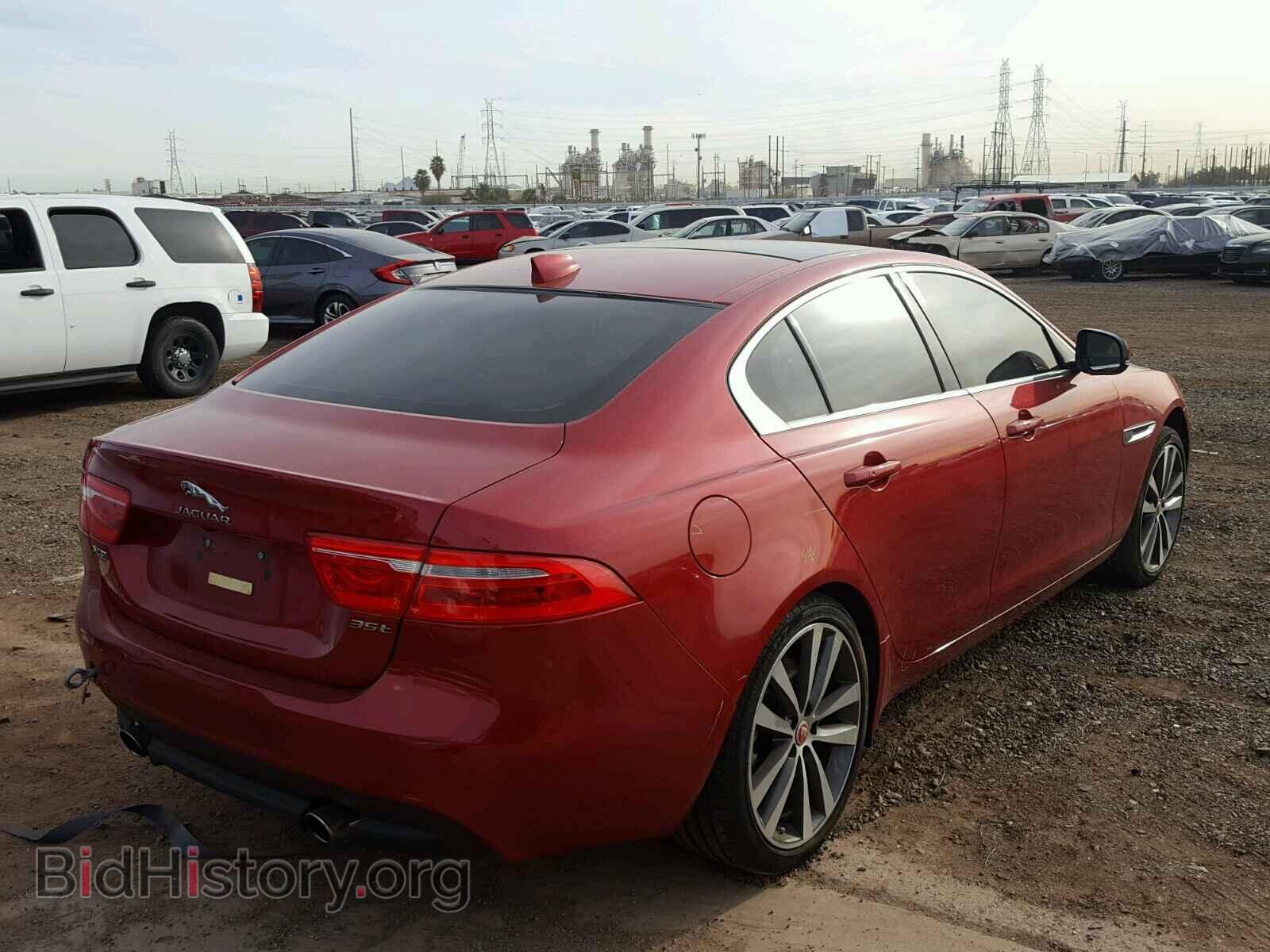 2017 JAGUAR XE - VIN: SAJAE4BVXHA962125 - Фото 4