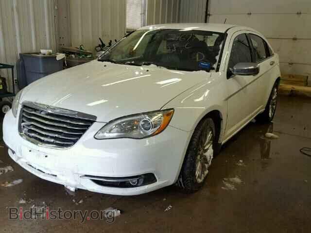 2011 CHRYSLER 200 - VIN: 1C3BC2FB5BN616016 - Фото 2