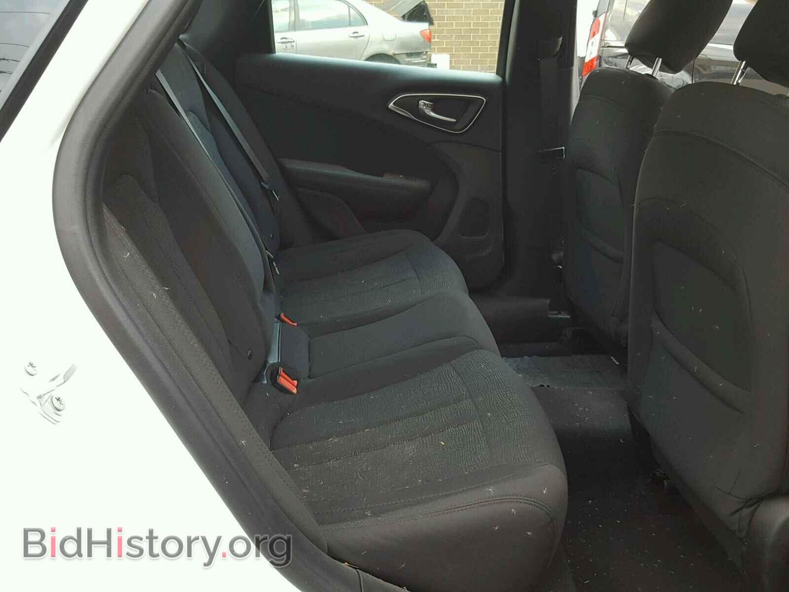 2017 CHRYSLER 200 - VIN: 1C3CCCFB1HN510889 - Фото 6