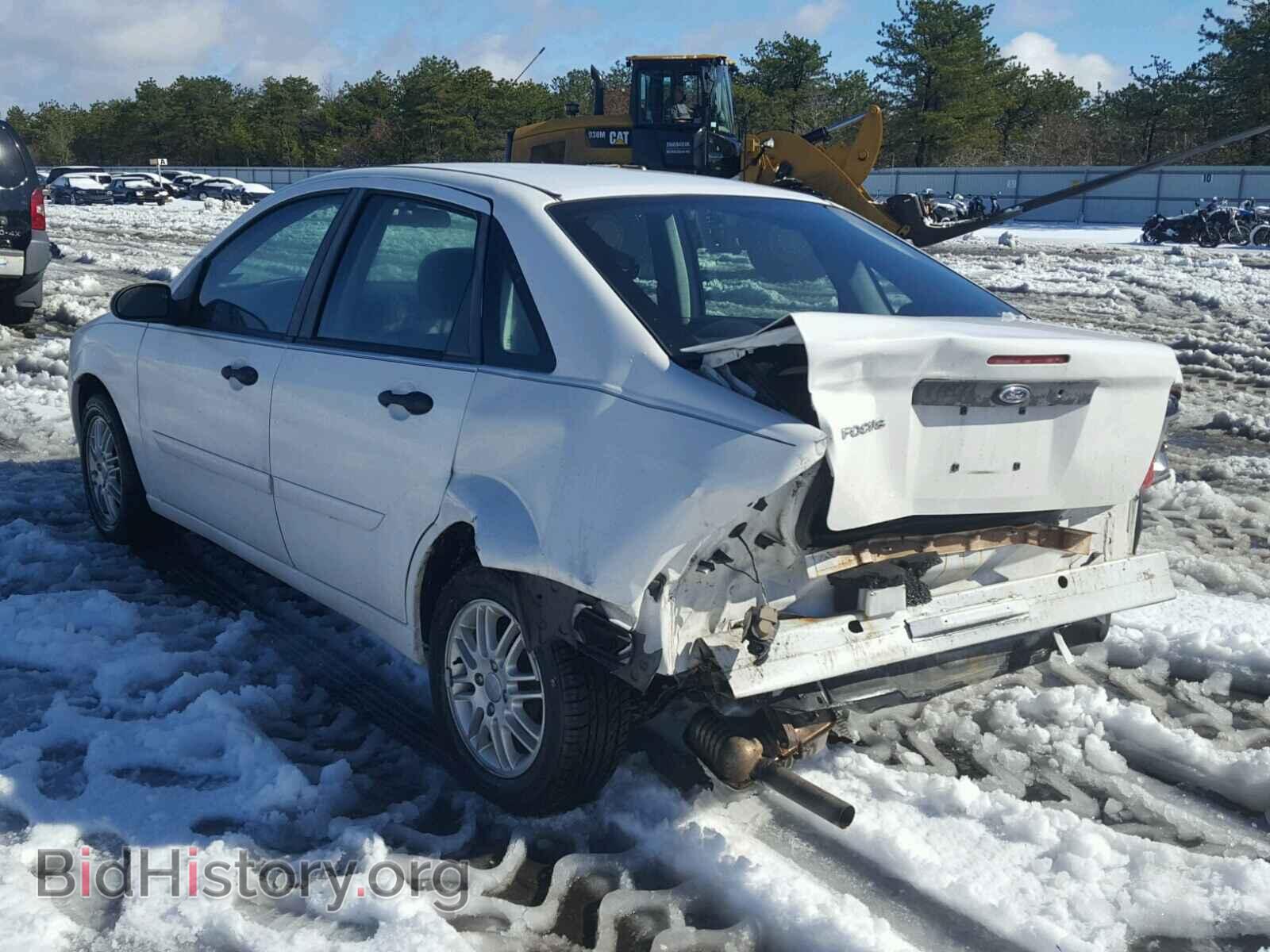 2007 FORD FOCUS - VIN: 1FAFP34N97W340824 - Фото 3