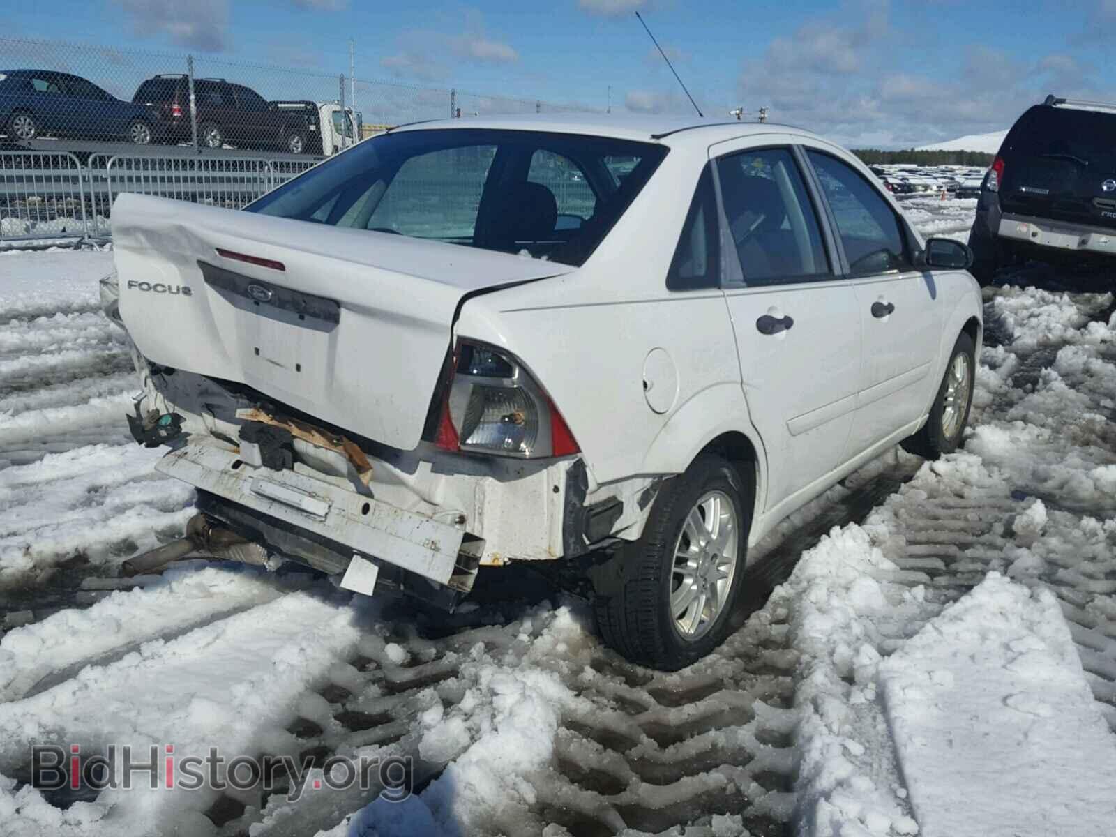 2007 FORD FOCUS - VIN: 1FAFP34N97W340824 - Фото 4