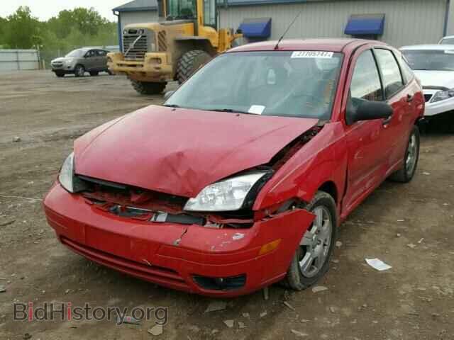 2005 FORD FOCUS - VIN: 3FAFP37N35R138394 - Фото 2