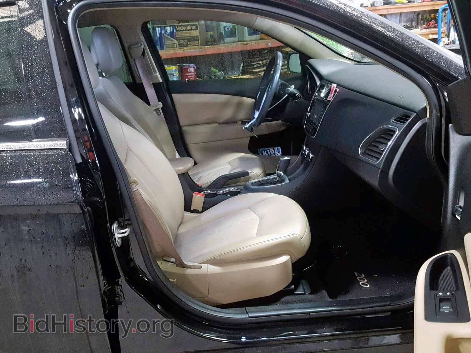 2012 CHRYSLER 200 - VIN: 1C3CCBCG1CN187947 - Фото 5