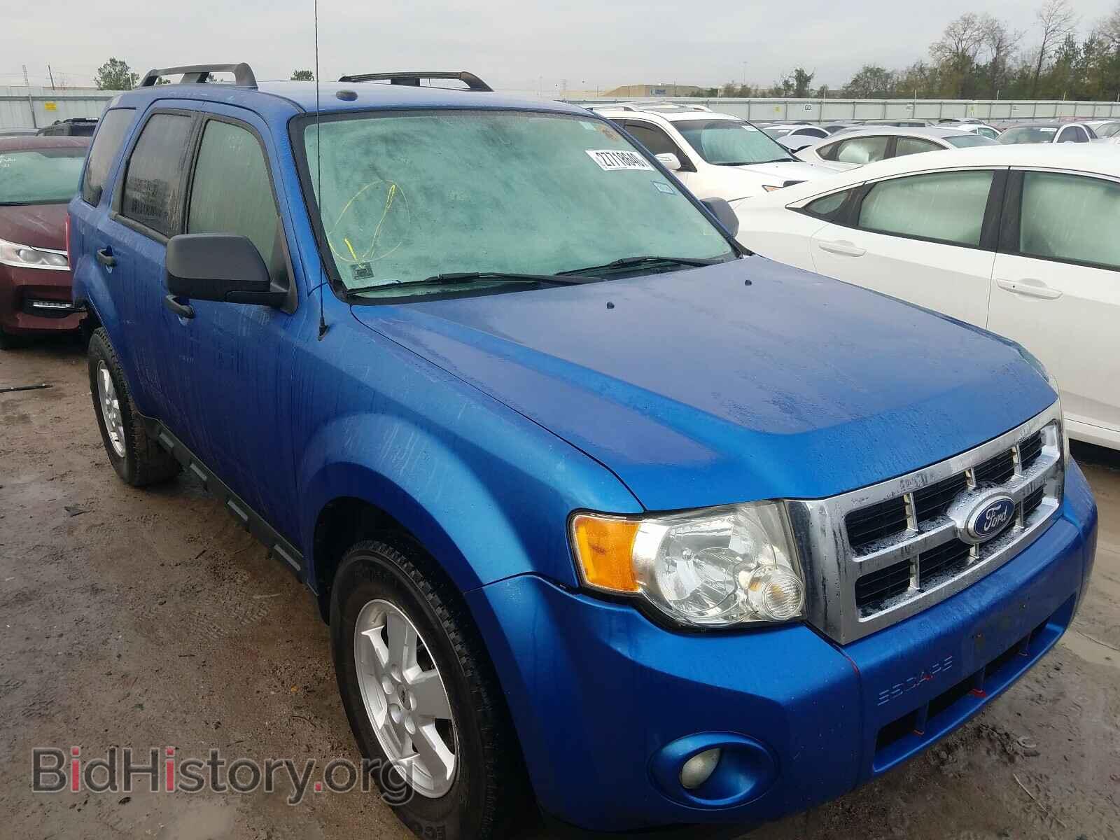 Photo 1FMCU0D74BKA14205 - FORD ESCAPE 2011