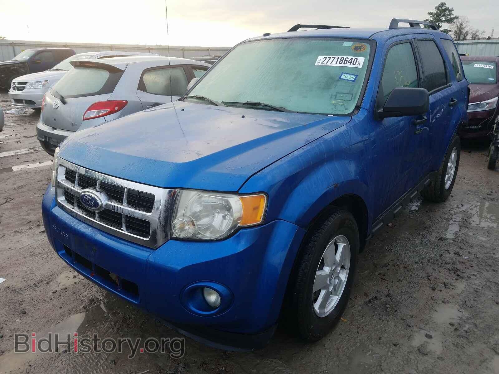 2011 FORD ESCAPE - VIN: 1FMCU0D74BKA14205 - Фото 2