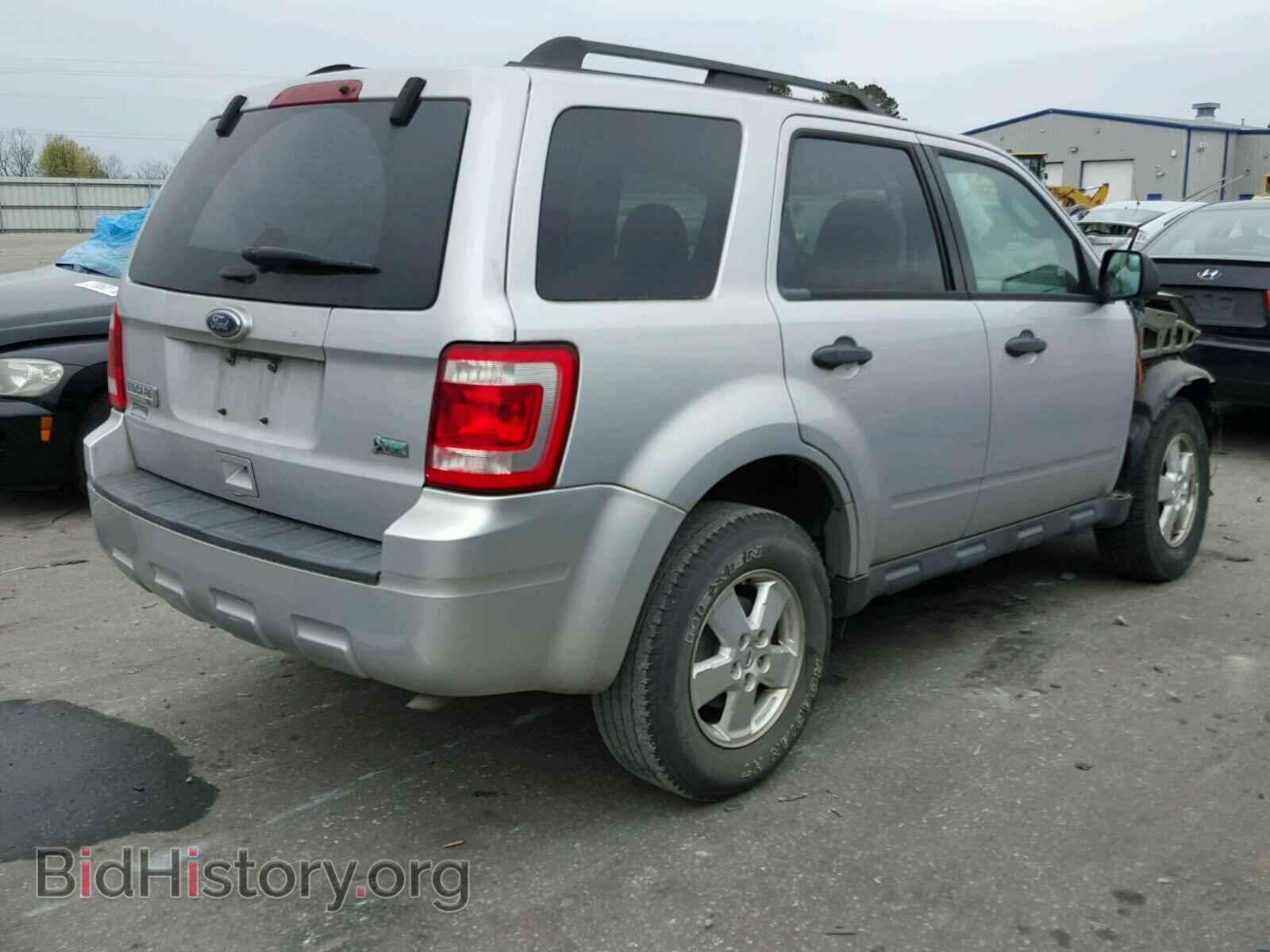 2011 FORD ESCAPE - VIN: 1FMCU0DG7BKB92271 - Фото 4