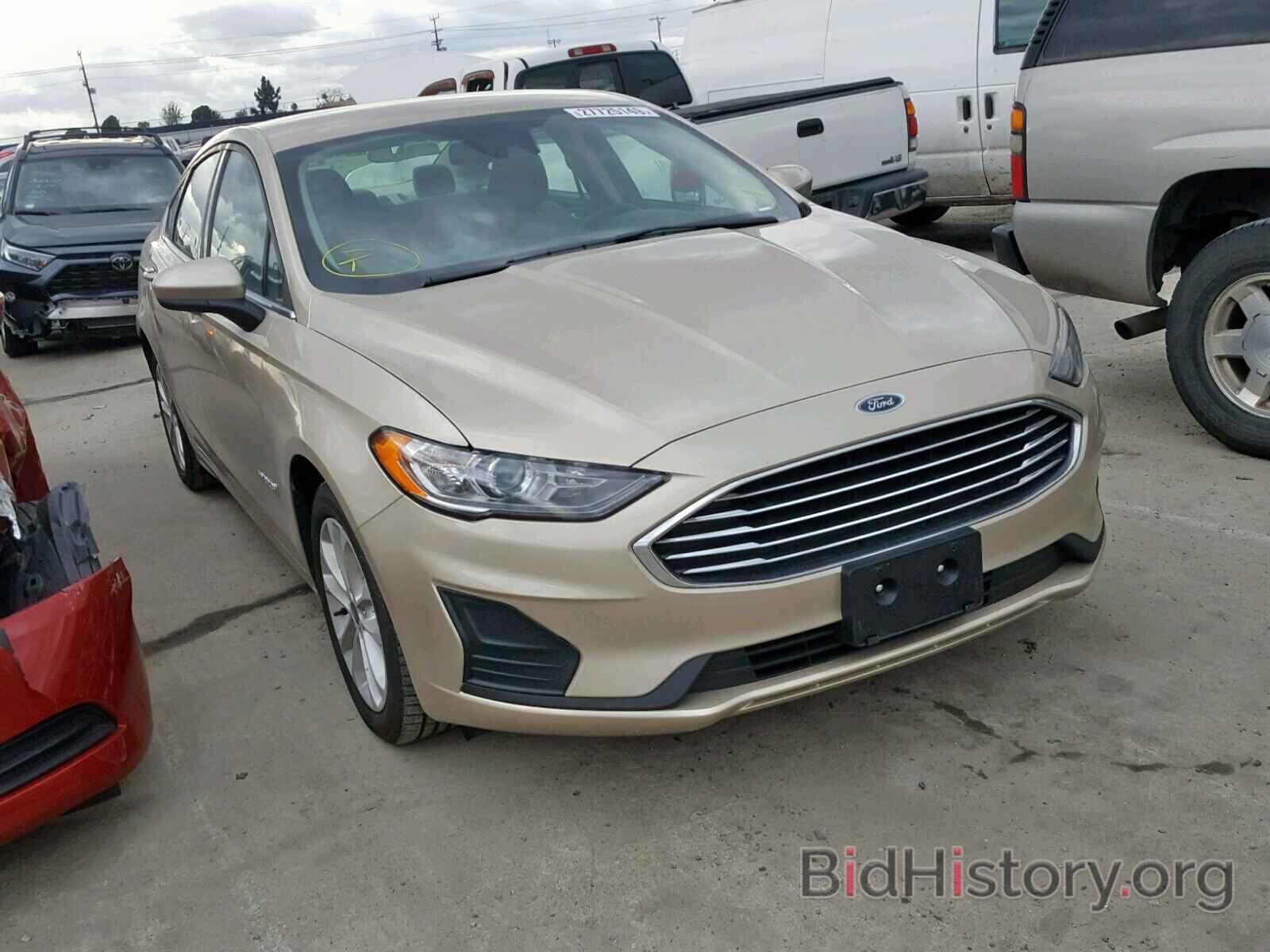 Фотография 3FA6P0LU0KR134570 - FORD FUSION SE 2019