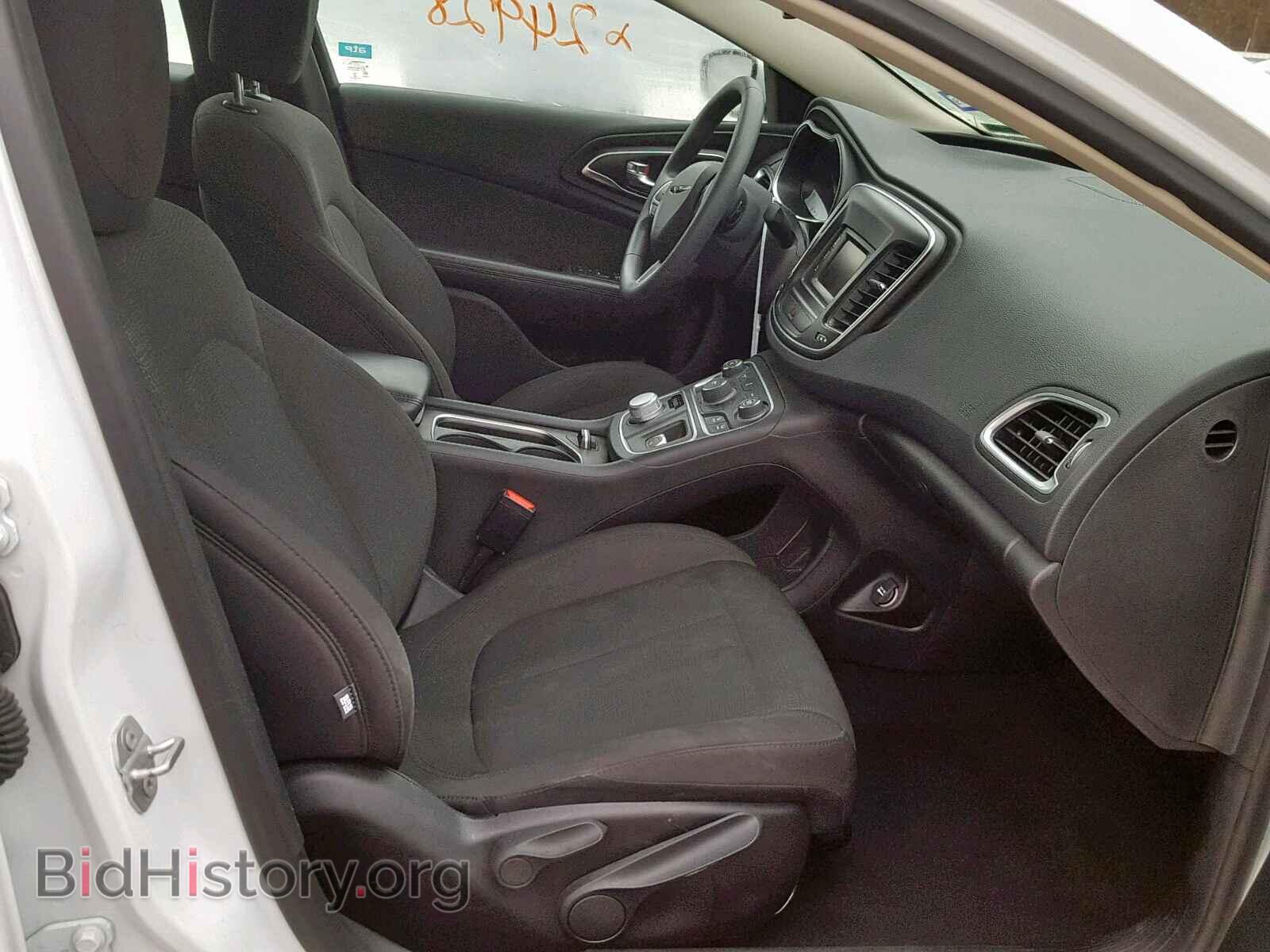 2016 CHRYSLER 200 - VIN: 1C3CCCAB9GN109631 - Photo 5