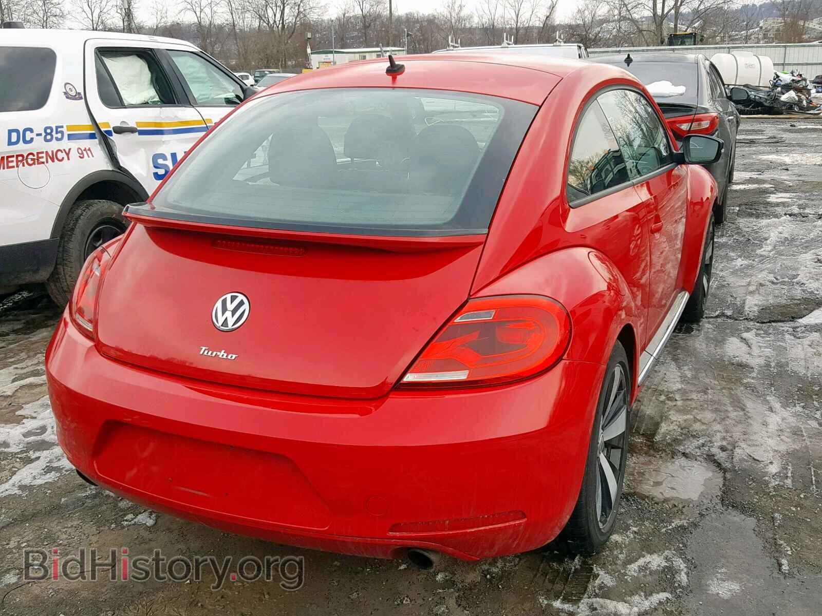 2013 VOLKSWAGEN BEETLE - VIN: 3VWVA7ATXDM647705 - Фото 4