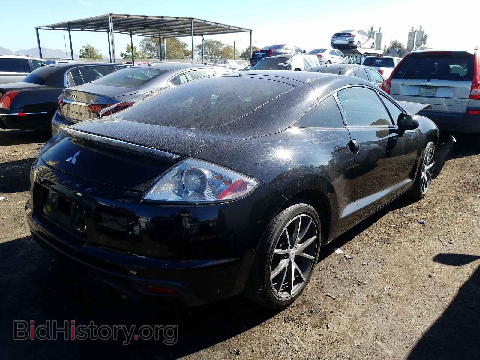 2011 MITSUBISHI ECLIPSE - VIN: 4A31K5DF9BE004111 - Photo 4
