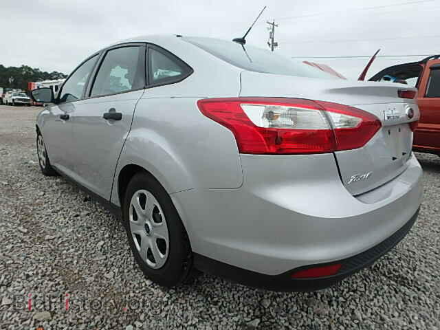 2014 FORD FOCUS - VIN: 1FADP3E27EL361519 - Фото 3