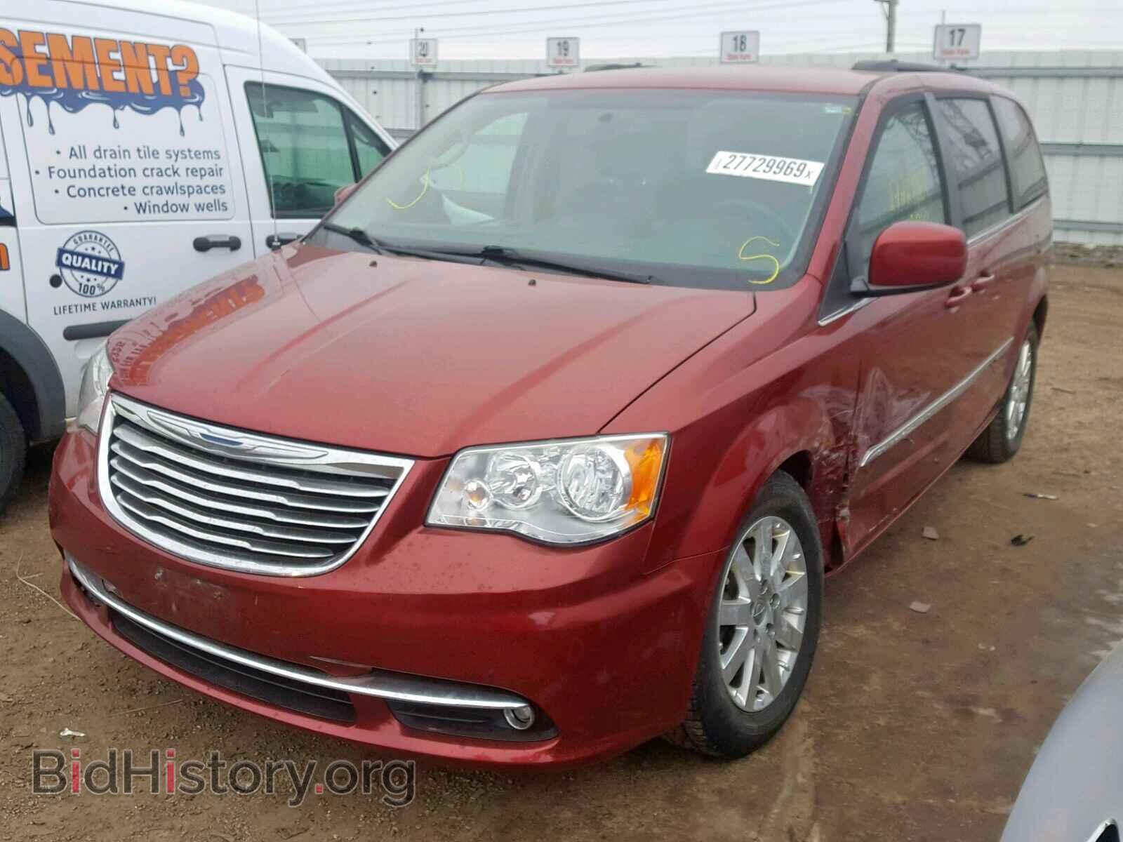 2014 CHRYSLER TOWN & COU - VIN: 2C4RC1BG6ER255683 - Photo 2