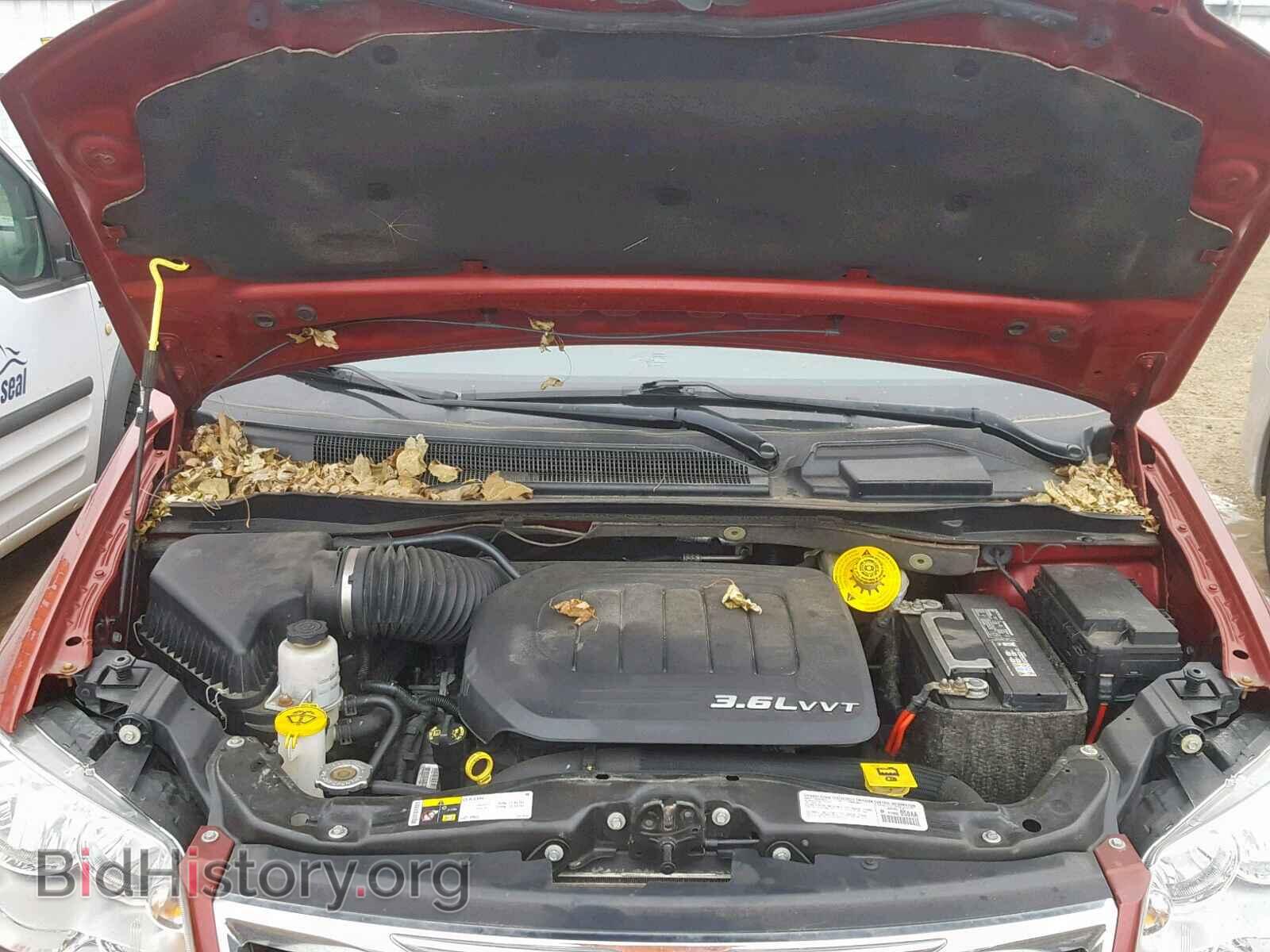 2014 CHRYSLER TOWN & COU - VIN: 2C4RC1BG6ER255683 - Photo 7