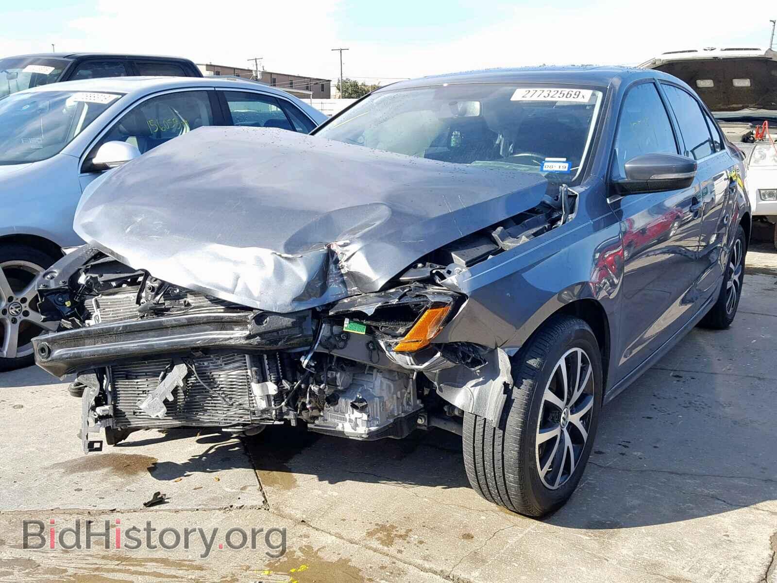 2017 VOLKSWAGEN JETTA - VIN: 3VWDB7AJ0HM415501 - Фото 2