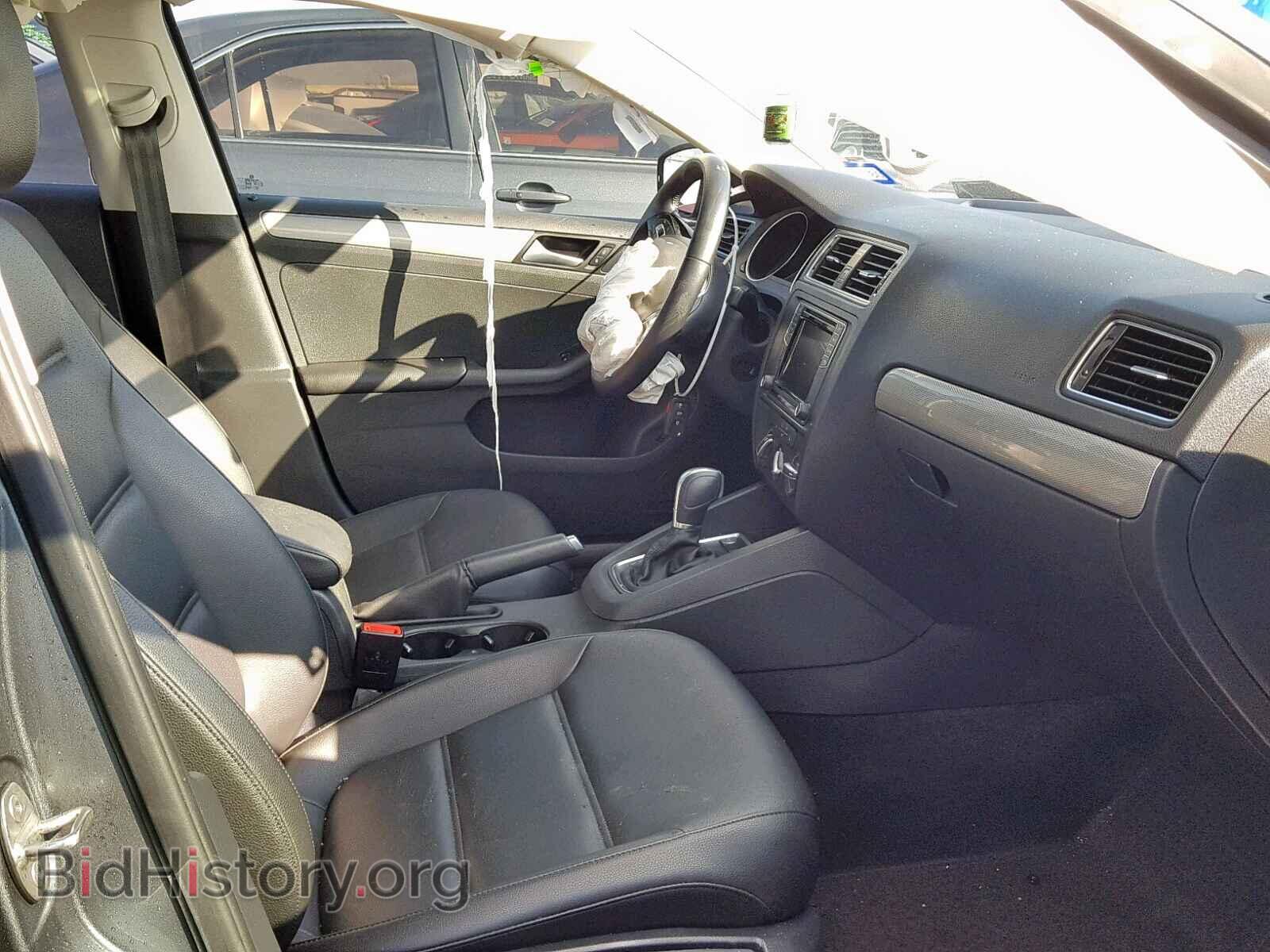 2017 VOLKSWAGEN JETTA - VIN: 3VWDB7AJ0HM415501 - Фото 5