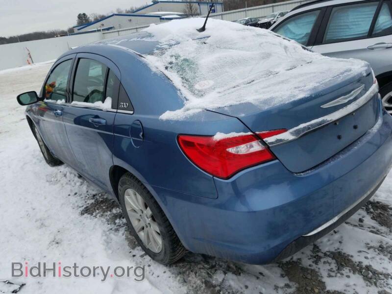 2011 Chrysler 200 (VIN 1C3BC1FB3BN592924) — фото 3 из 10