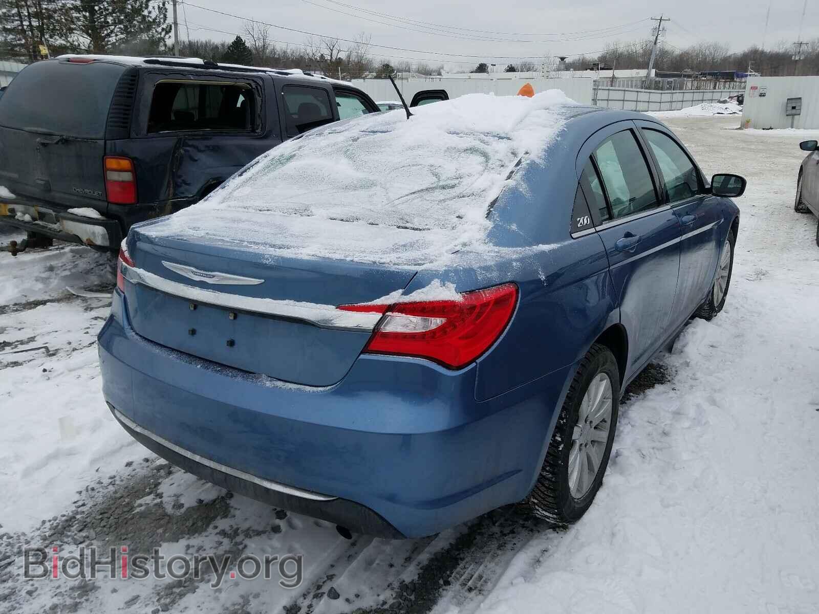 2011 CHRYSLER 200 - VIN: 1C3BC1FB3BN592924 - Фото 4