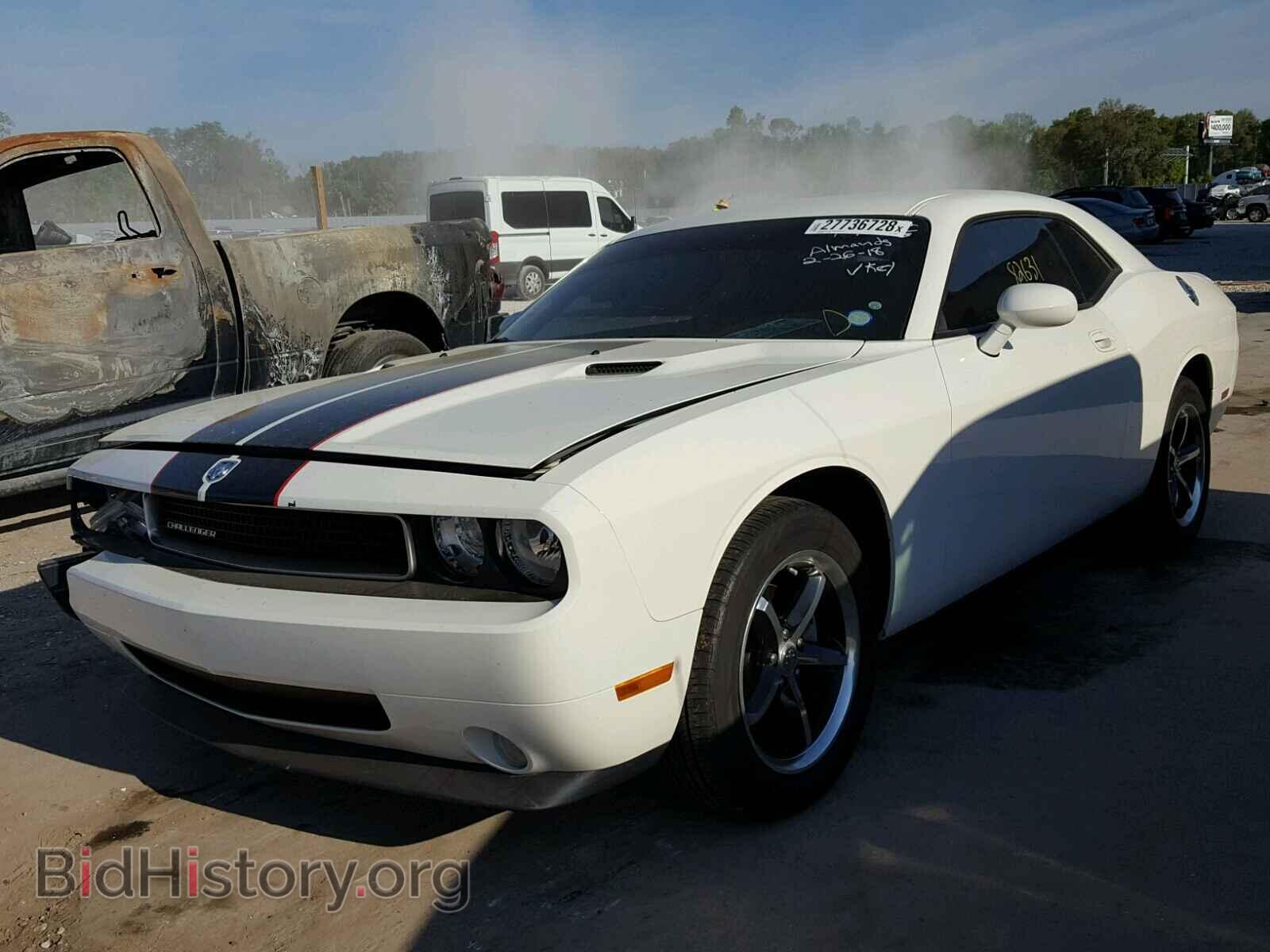 2010 DODGE CHALLENGER - VIN: 2B3CJ4DVXAH110494 - Photo 2