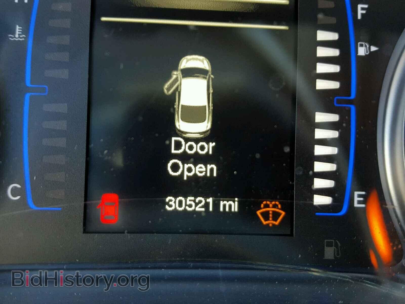2016 CHRYSLER 200 - VIN: 1C3CCCDG2GN189877 - Фото 8