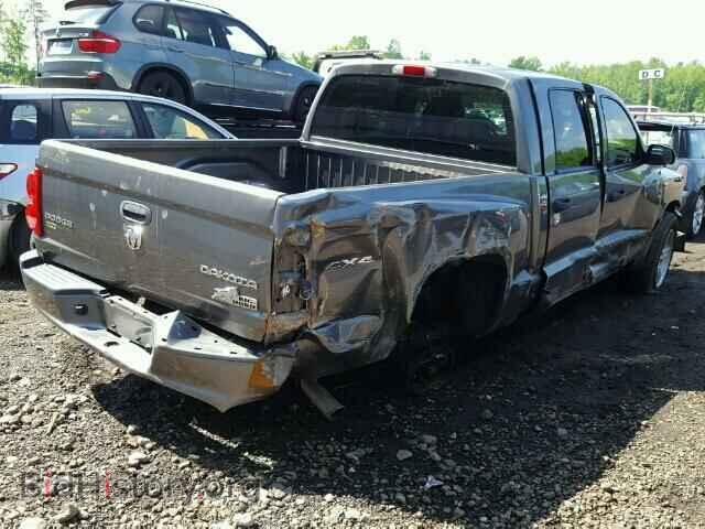 2011 DODGE DAKOTA - VIN: 1D7RW3GP6BS656176 - Фото 4