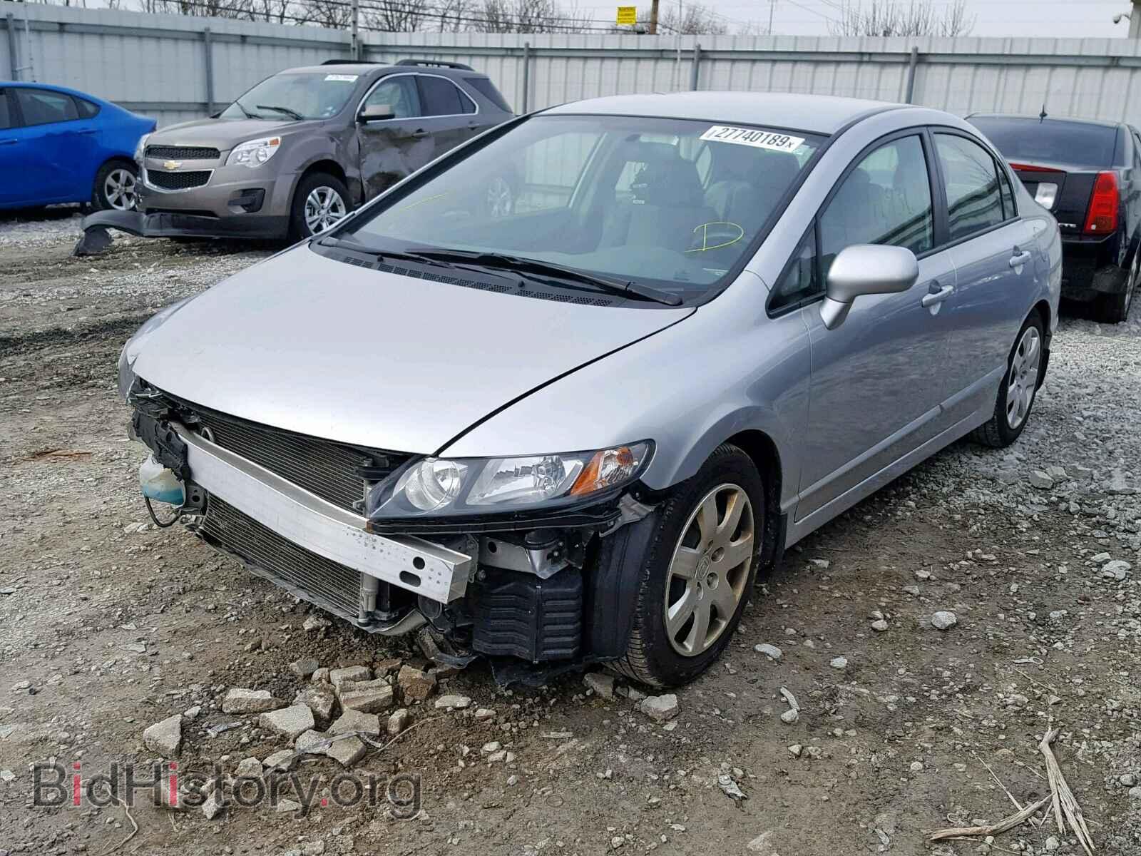 2011 HONDA CIVIC LX - VIN: 19XFA1F59BE048106 - Фото 2