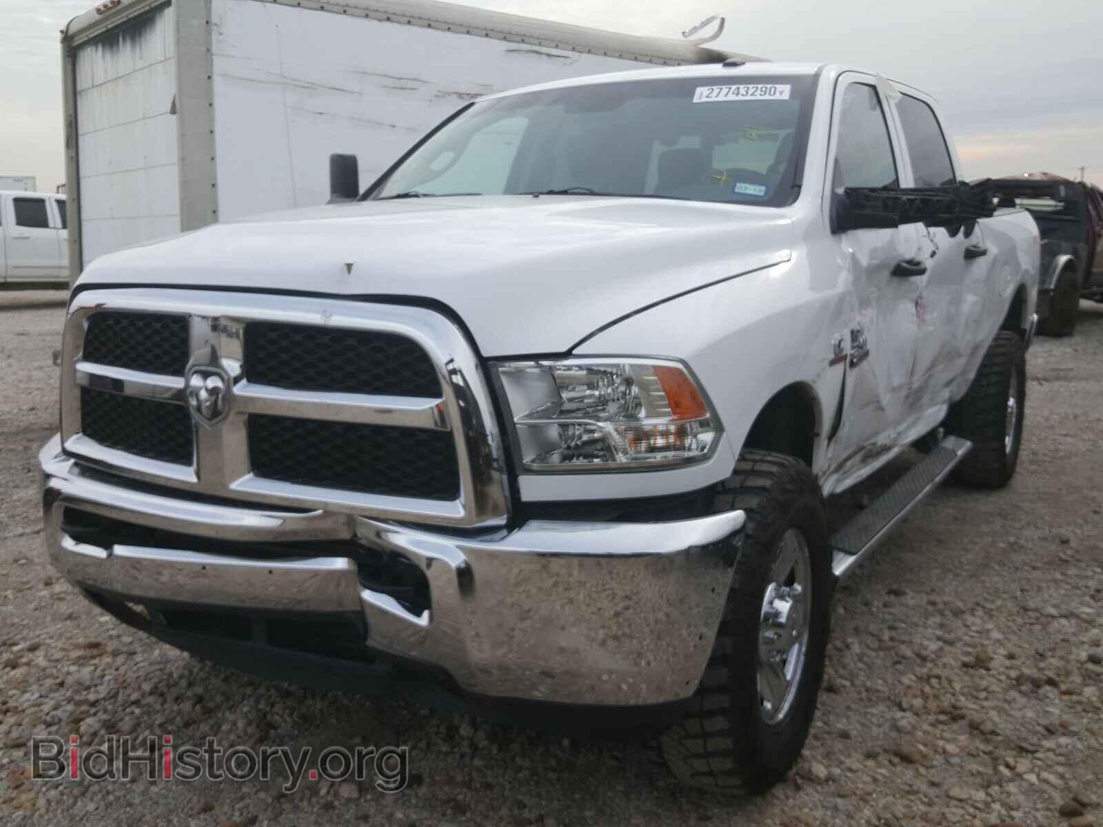 2015 RAM 2500 - VIN: 3C6UR5CL9FG667672 - Фото 2