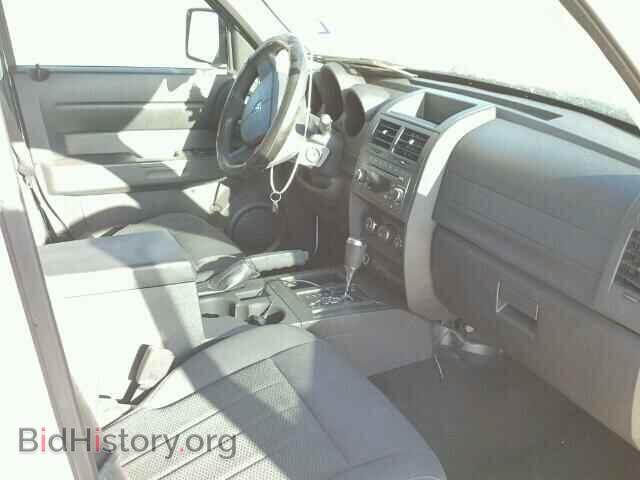 2011 DODGE NITRO - VIN: 1D4PT2GK0BW518363 - Photo 5
