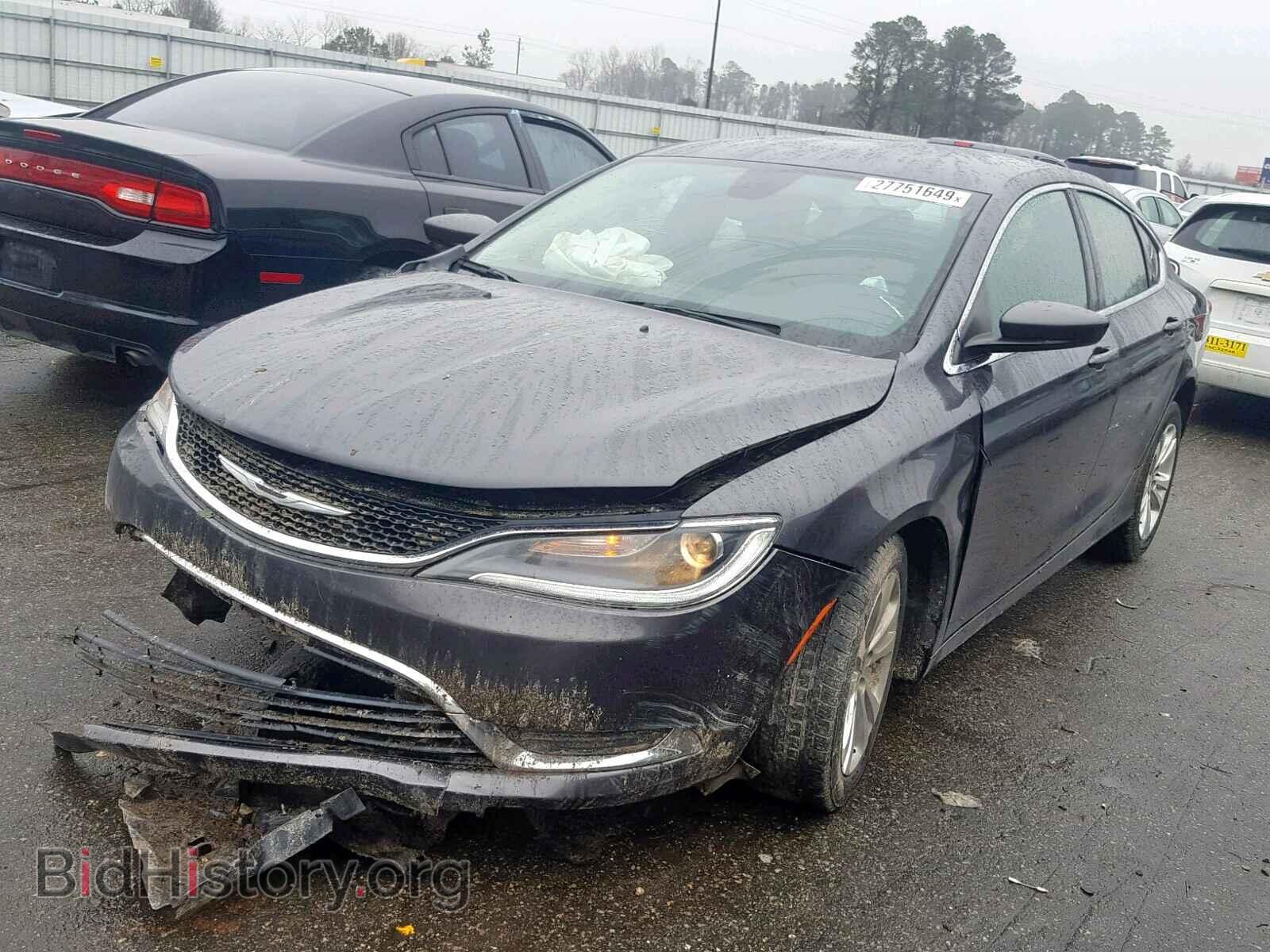 2015 CHRYSLER 200 - VIN: 1C3CCCAB7FN577372 - Photo 2