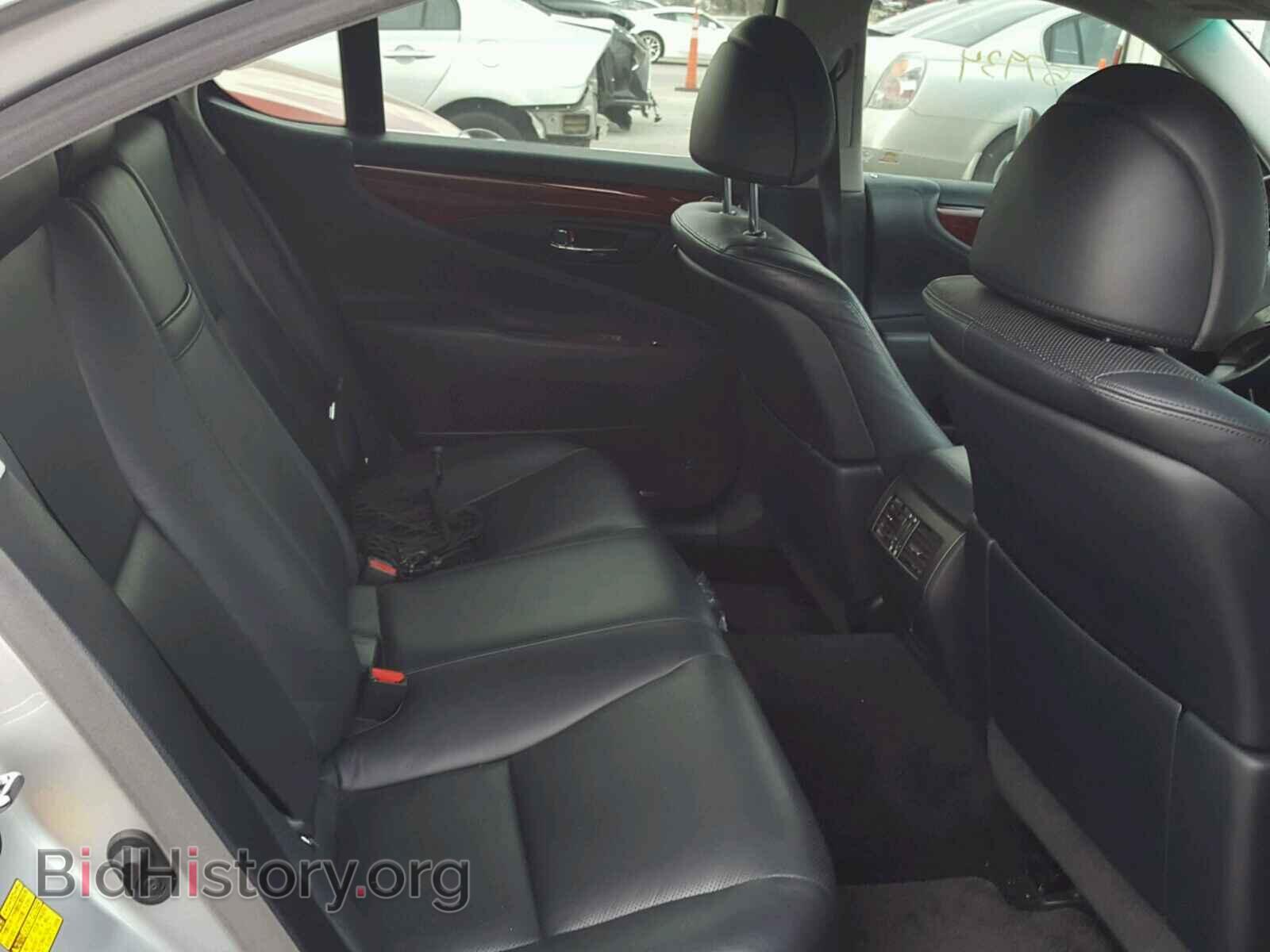 2011 LEXUS LS460 - VIN: JTHBL5EF5B5102800 - Photo 6