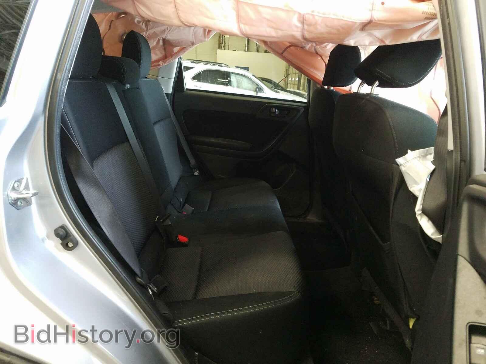2016 SUBARU FORESTER - VIN: JF2SJADC2GH413647 - Фото 6