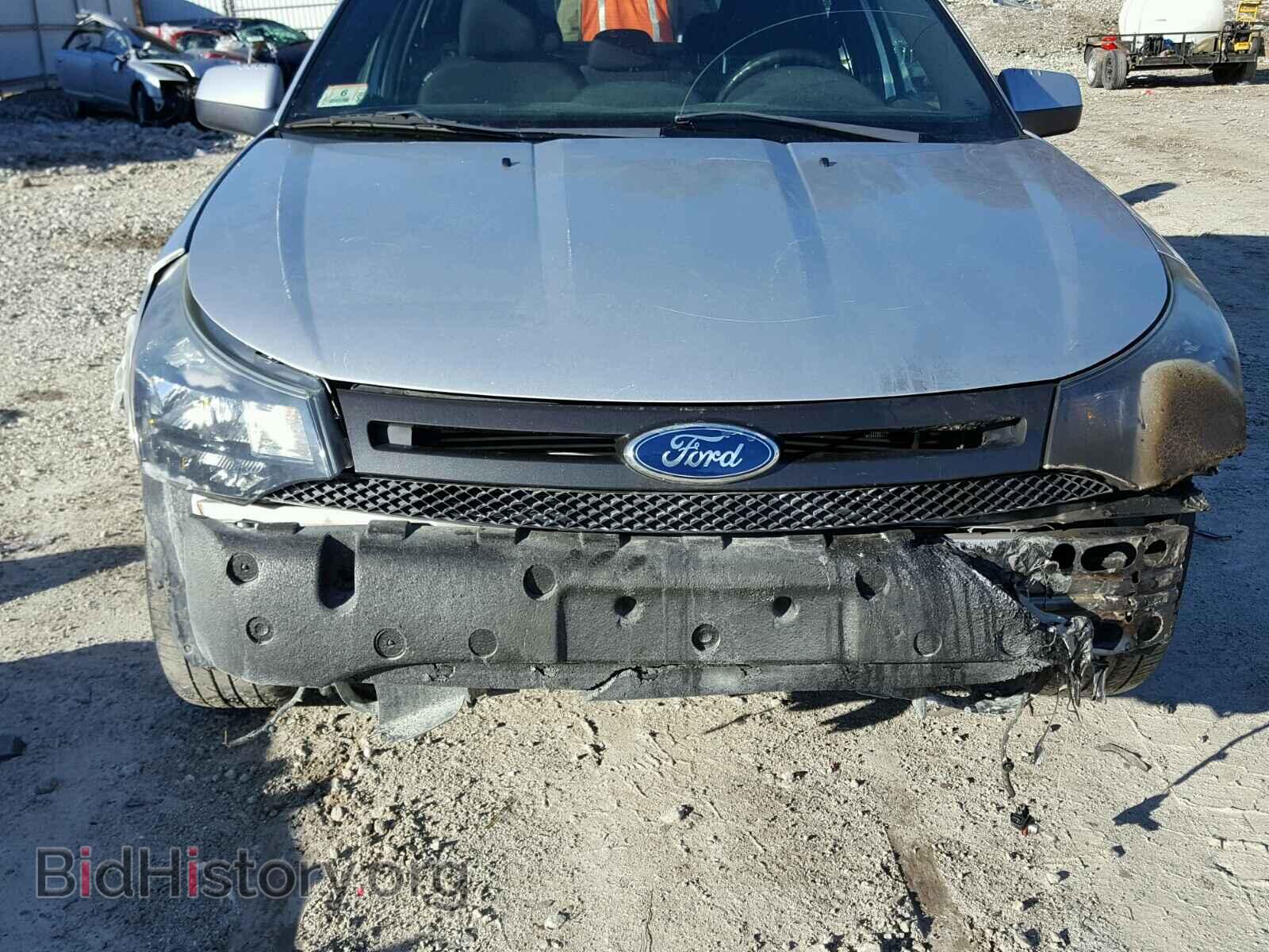 2011 FORD FOCUS - VIN: 1FAHP3GN2BW123421 - Photo 9