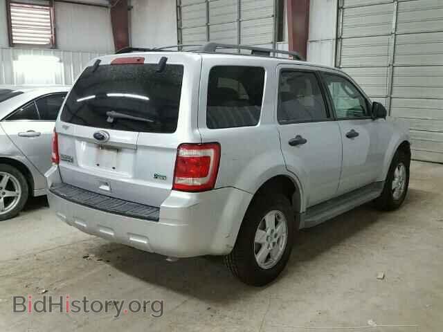 2011 FORD ESCAPE - VIN: 1FMCU0DG6BKA32950 - Photo 4