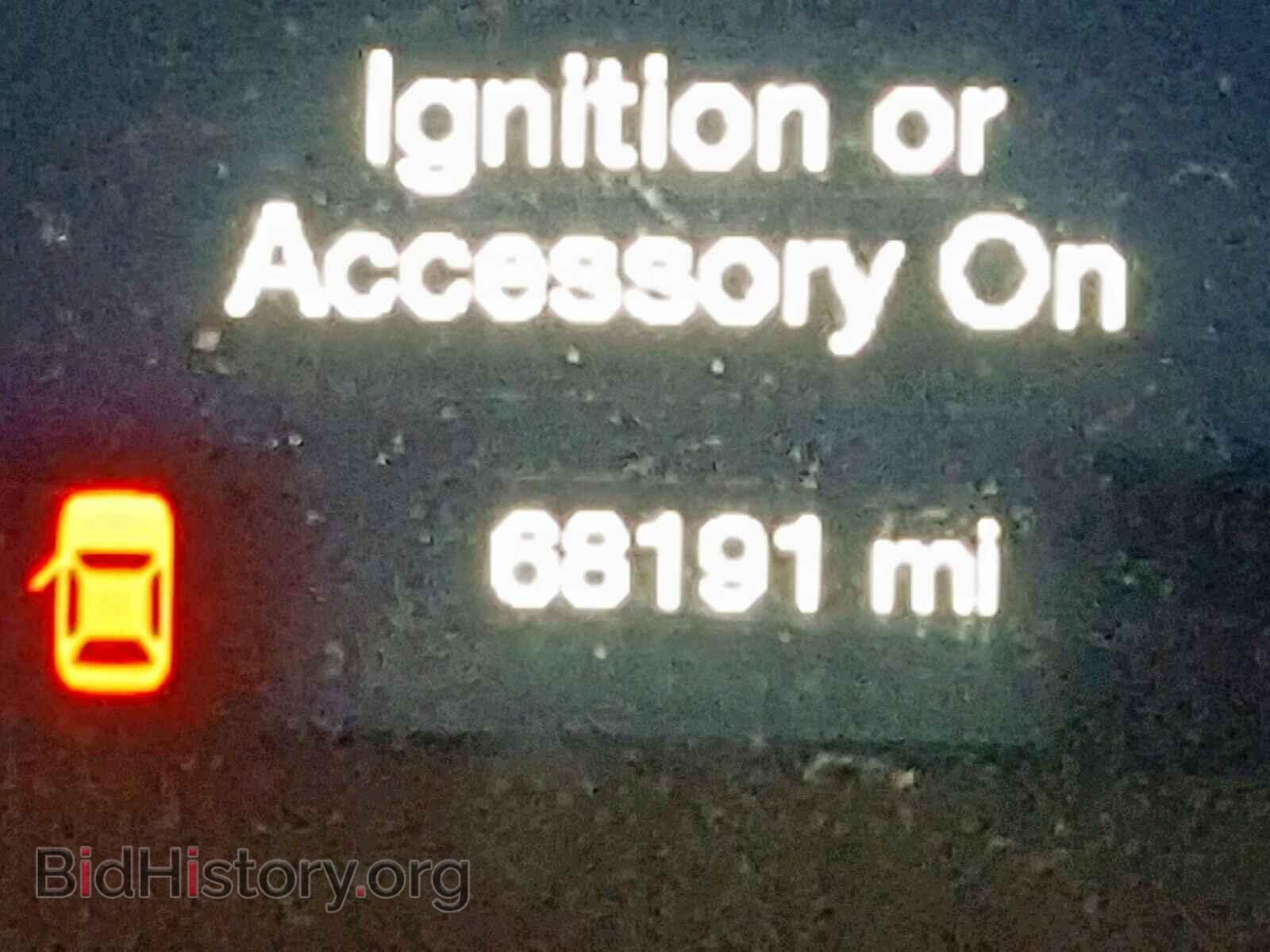 2016 CHRYSLER 200 - VIN: 1C3CCCAB2GN159660 - Фото 8