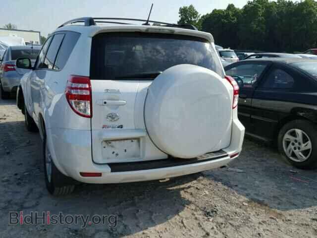 2011 TOYOTA RAV4 - VIN: 2T3YF4DV4BW057430 - Фото 3