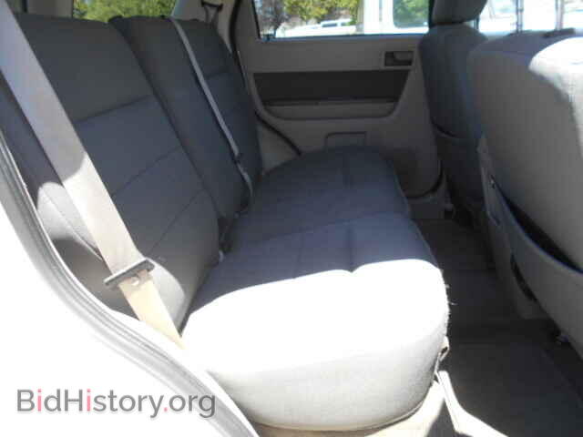 2009 FORD ESCAPE - VIN: 1FMCU03739KA15566 - Фото 6