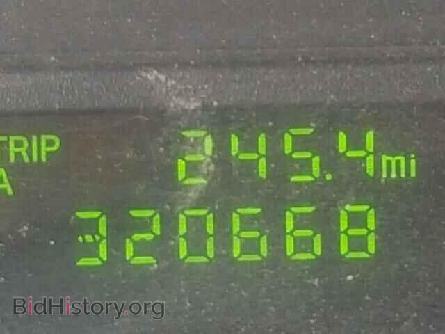 2011 FORD ECONOLINE - VIN: 1FBNE3BL9BDA28623 - Photo 8