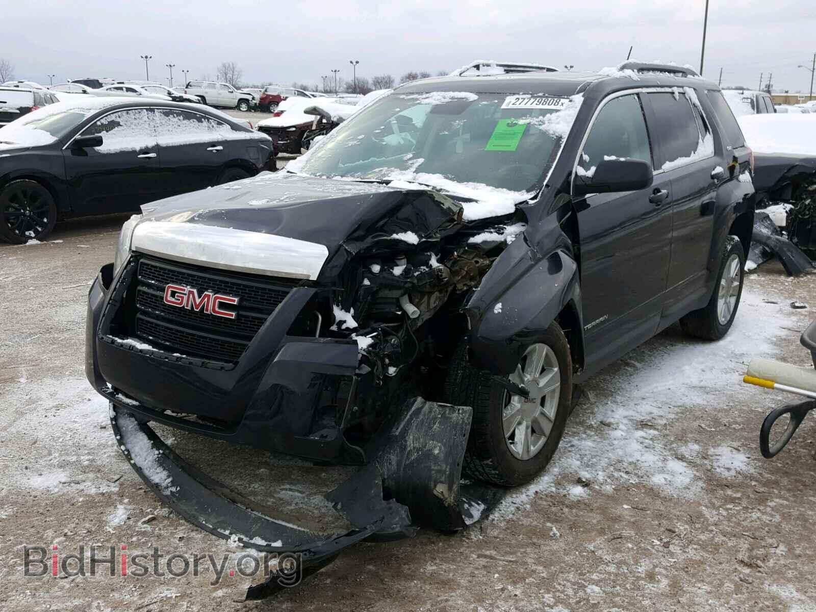 2013 GMC TERRAIN - VIN: 2GKFLUE3XD6352919 - Фото 2