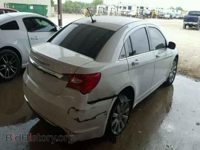 2013 CHRYSLER 200 - VIN: 1C3CCBBB5DN542528 - Фото 4