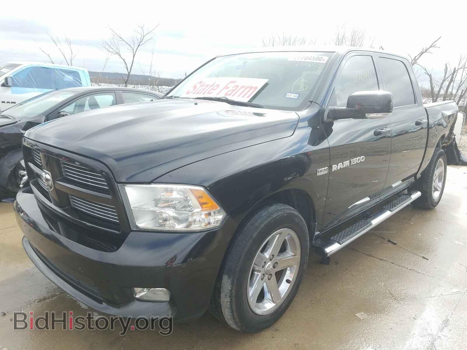2011 DODGE RAM 1500 - VIN: 1D7RB1CT3BS597218 - Фото 2