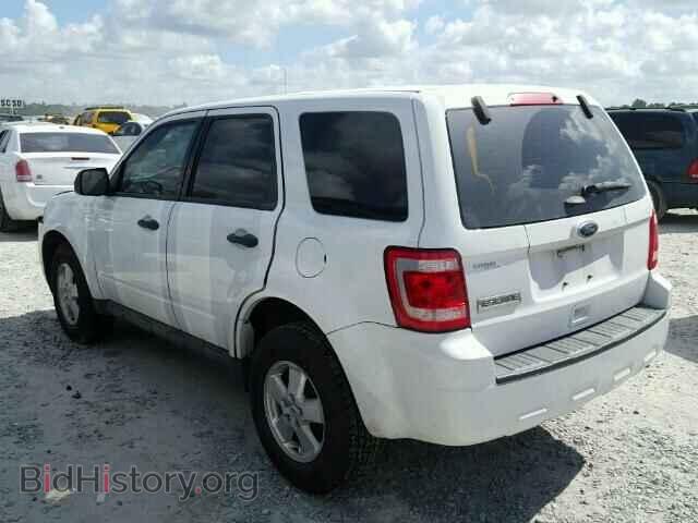 2011 FORD ESCAPE - VIN: 1FMCU0C71BKC18297 - Фото 3