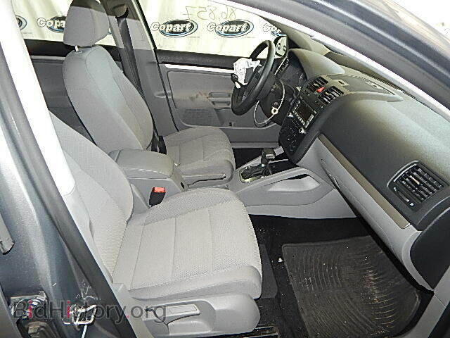 2008 VOLKSWAGEN RABBIT - VIN: WVWDA71K68W243974 - Фото 5